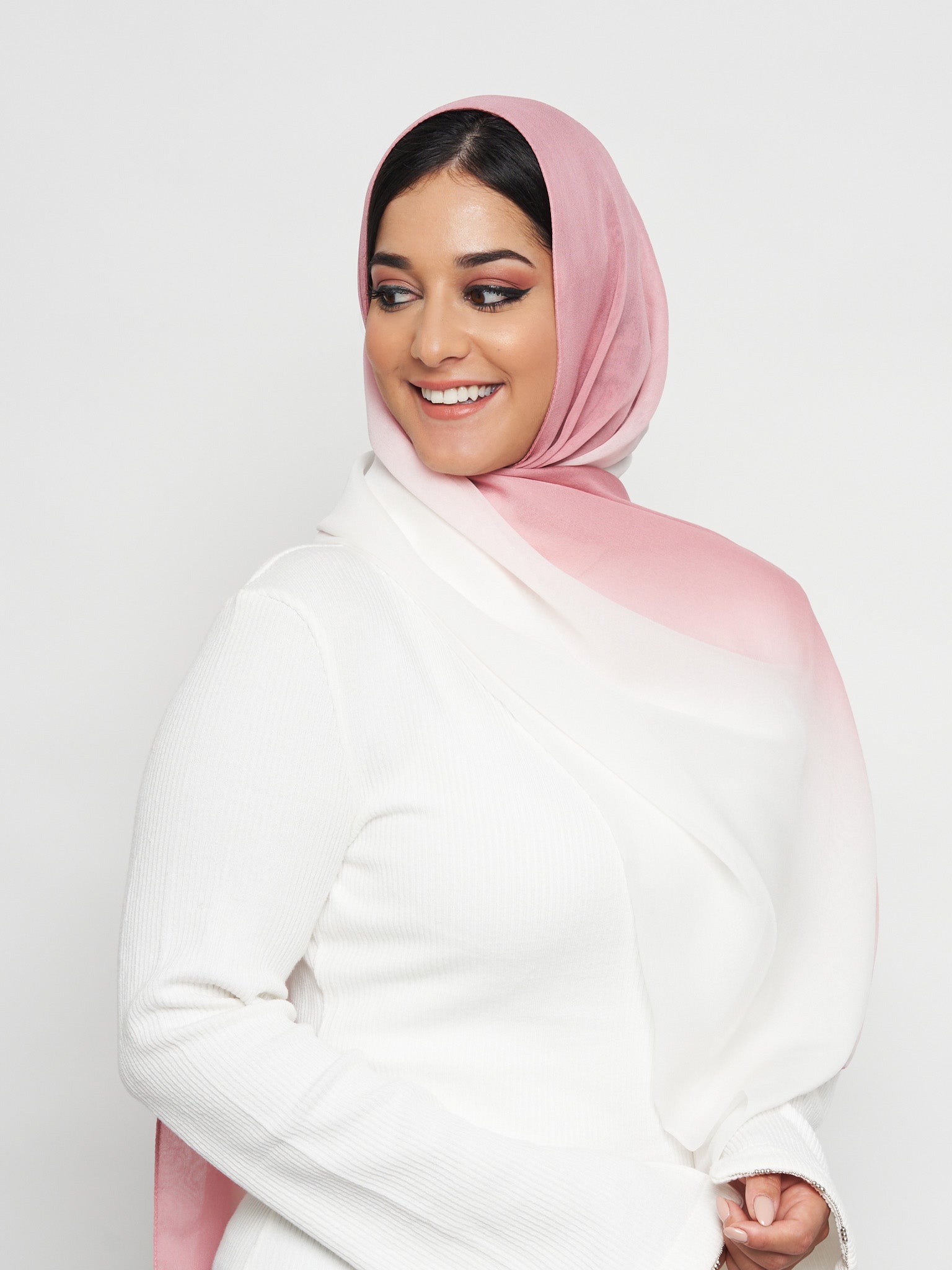 DustyPink-OffWhite