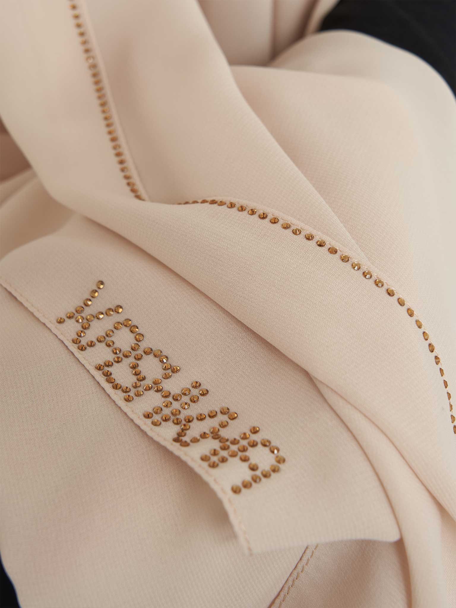 LightBeige