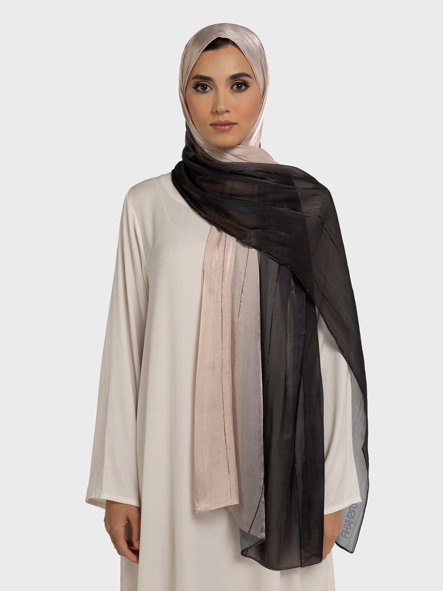 Charcoal-LightBeige 2